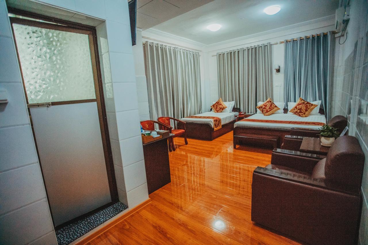Amber Palace Hotel Мьичина Экстерьер фото